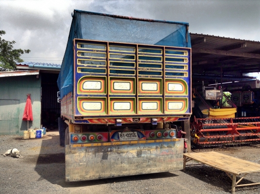 ขายด่วน 10 ล้อ ดั้ม MITSUBISHI FUSO TF 220 แรง สภาพสวยๆ พร้อมใช้งาน ราคาสุดคุ้ม
