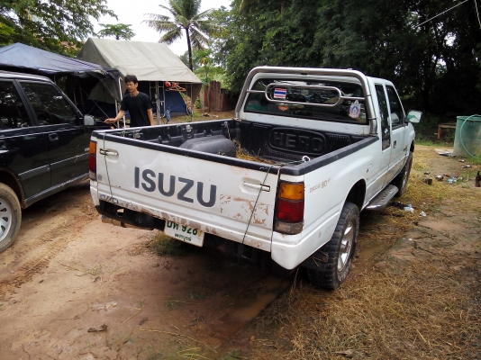 ขาย ISUZU โรดิโอ 4x4 ปี 92 สีขาว ขาย ISUZU โรดิโอ 4x4 ปี 92 สีขาว