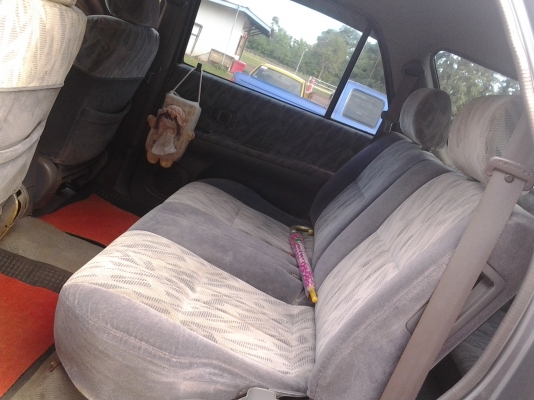 TOYOTA SPORT RIDER 3.0 โฟวีล เกียร์ธรรมดาปี42 แอรแบค ABS รถผู้บริหารใช้