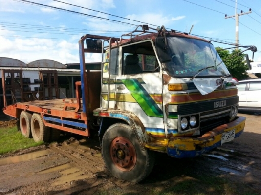 ขายเทรลเลอร์ 175แรง เครื่องดี แคชซีสวย ยางดี สภาพพร้อมใช้งาน เอกสารพร้อมโอน สนใจโทร 090-8588220คุณนะ ID:narong498 หรือ www.truck.in.th/498