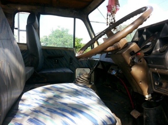 ขายเทรลเลอร์ 175แรง เครื่องดี แคชซีสวย ยางดี สภาพพร้อมใช้งาน เอกสารพร้อมโอน สนใจโทร 090-8588220คุณนะ ID:narong498 หรือ www.truck.in.th/498