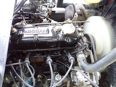 ขายรถยกนิสสัน 1.5 ตัน  เครื่องเบนซิน เกียร์ออโต้   กระบอกคู่  เสาสูง 3 เมตร  พวงมาลัยเพาเว่อร์  สีเดิมจากนอก นำเข้าจากญี่ปุ่น ใช้งานได้ทันที ราคา160000