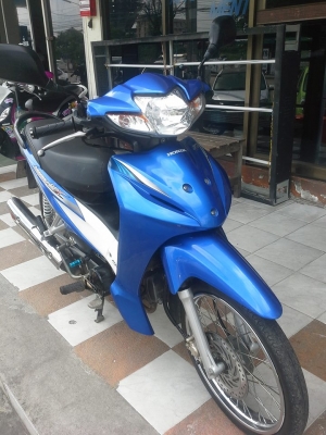 ราคาถูกกันอีกแล้ว Honda Wave 110 i สีน้ำเงินขาว รถสวย ประหยัดน้ำมัน