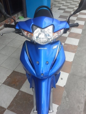 ราคาถูกกันอีกแล้ว Honda Wave 110 i สีน้ำเงินขาว รถสวย ประหยัดน้ำมัน ราคาถูกกันอีกแล้ว Honda Wave 110 i สีน้ำเงินขาว รถสวย ประหยัดน้ำมัน