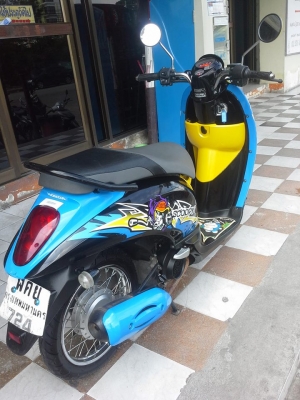 ขายถูกๆ Scoopy i ลาย Active Boy รถสวยๆ ประหยัดน้ำมัน ขับดีมาก ขายถูกๆ Scoopy i ลาย Active Boy รถสวยๆ ประหยัดน้ำมัน ขับดีมาก