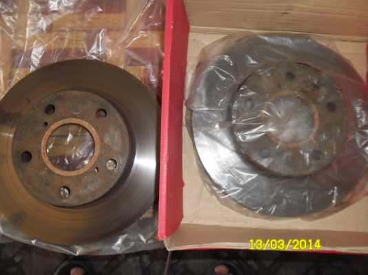 ขายจานเบรคหน้า 5 รู ถูกๆๆ