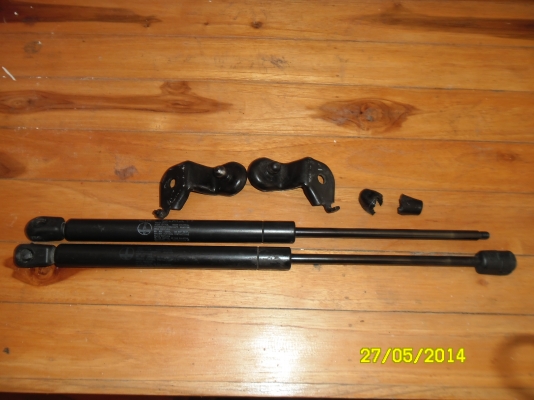 ขายโช๊คกระโปรงหน้าคัมรี่