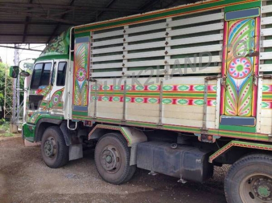 HINO 12ล้อ  ปีจดทะเบียน 51  335 แรงม้า 4 เพลา