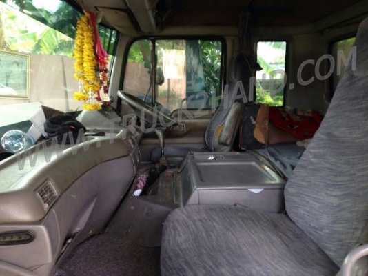 HINO 12ล้อ  ปีจดทะเบียน 51  335 แรงม้า 4 เพลา