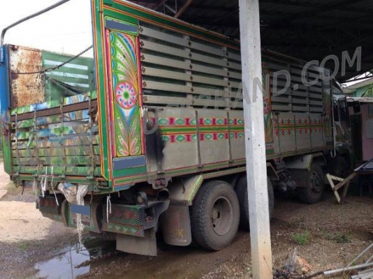 HINO 12ล้อ  ปีจดทะเบียน 51  335 แรงม้า 4 เพลา