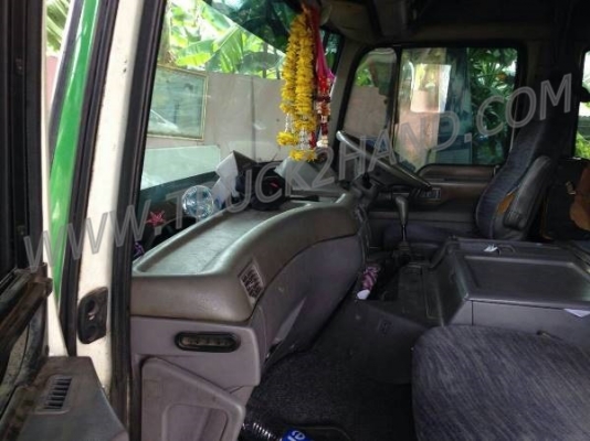 HINO 12ล้อ  ปีจดทะเบียน 51  335 แรงม้า 4 เพลา