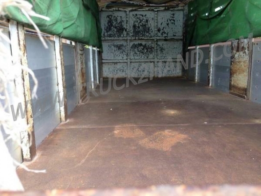 HINO 12ล้อ  ปีจดทะเบียน 51  335 แรงม้า 4 เพลา