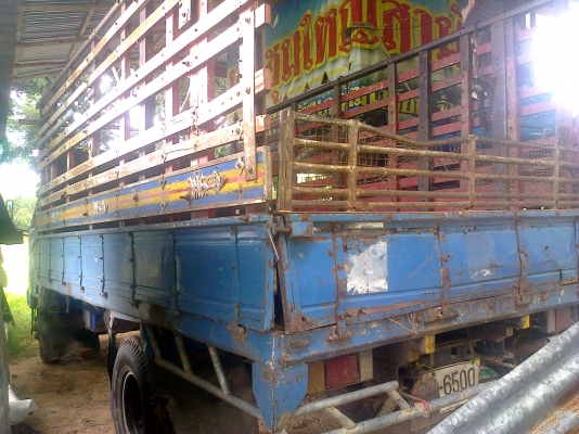 หกล้อ อีซูซุ NPR125แรง รถสภาพสวยเดิมๆเกียร์สั้น ทะเบียนพร้อมโอน