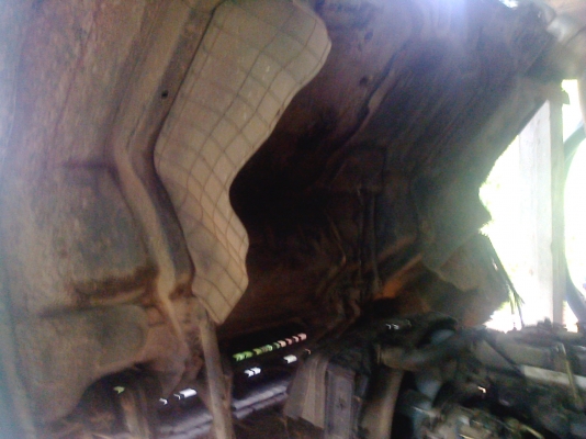 หกล้อ อีซูซุ NPR125แรง รถสภาพสวยเดิมๆเกียร์สั้น ทะเบียนพร้อมโอน