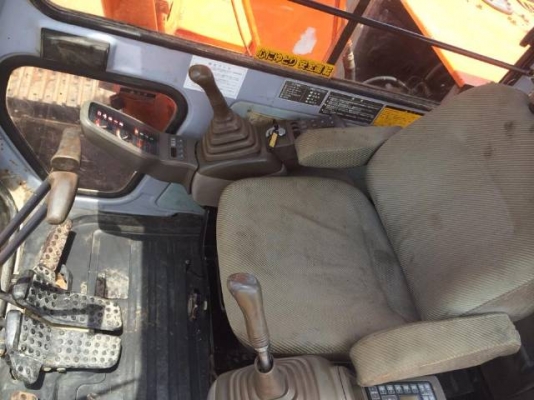 ขายรถแบคโฮ HITACHI EX120-2 ระบบไฟฟ้าเต็ม นำเข้าจากญี่ปุ่น สภาพสวย มี VDO การทำงานครับ