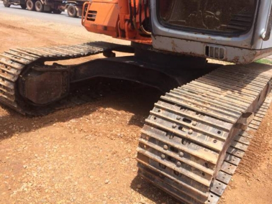 ขายรถแบคโฮ HITACHI EX120-2 ระบบไฟฟ้าเต็ม นำเข้าจากญี่ปุ่น สภาพสวย มี VDO การทำงานครับ