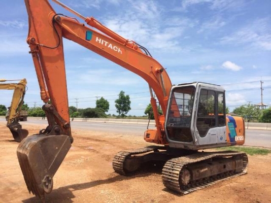 ขายรถแบคโฮ HITACHI EX120-2 ระบบไฟฟ้าเต็ม นำเข้าจากญี่ปุ่น สภาพสวย มี VDO การทำงานครับ