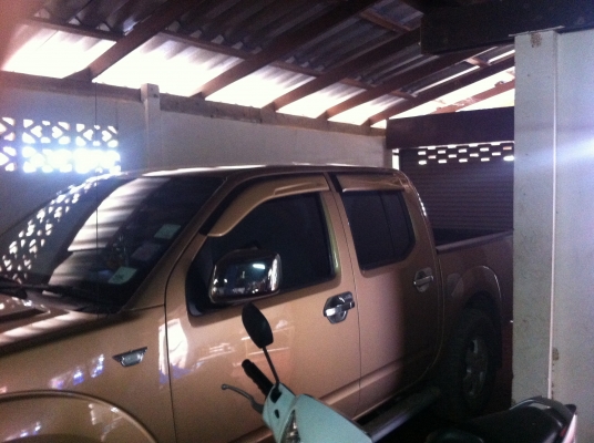 ขาย นาวาล่า 4 ประตู คับ ขาย นาวาล่า 4 ประตู คับ