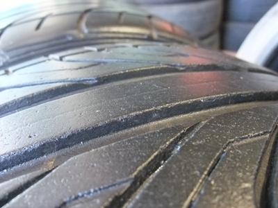 ยาง Dunlop DZ101 215/45/17 ปี 11