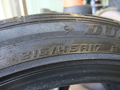 ยาง Dunlop DZ101 215/45/17 ปี 11