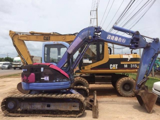 ขายรถแบคโฮ KOMATSU PC75UU-2 คอลโทรลสั้น ปั้มนิ้ว สภาพสวยพร้อมใช้ นำเข้าจากญี่ปุ่น มีVDOการทำงานครับ ขายรถแบคโฮ KOMATSU PC75UU-2 คอลโทรลสั้น ปั้มนิ้ว สภาพสวยพร้อมใช้ นำเข้าจากญี่ปุ่น มีVDOการทำงานครับ