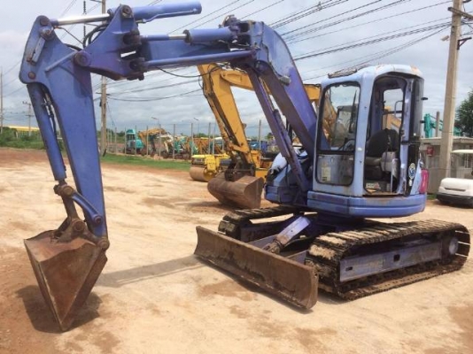 ขายรถแบคโฮ KOMATSU PC75UU-2 คอลโทรลสั้น ปั้มนิ้ว สภาพสวยพร้อมใช้ นำเข้าจากญี่ปุ่น มีVDOการทำงานครับ ขายรถแบคโฮ KOMATSU PC75UU-2 คอลโทรลสั้น ปั้มนิ้ว สภาพสวยพร้อมใช้ นำเข้าจากญี่ปุ่น มีVDOการทำงานครับ