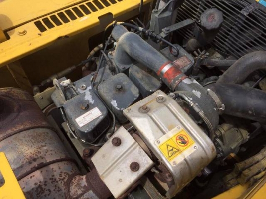 ขายรถแบคโฮ KOMATSU PC130-6 ระบบไฟฟ้าเต็ม ปี 2002 ใบแทร็ค 70 สภาพสวยมาก รถนอกนำเข้า มีVDOการทำงานครับ