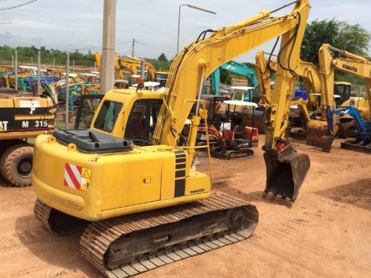 ขายรถแบคโฮ KOMATSU PC130-6 ระบบไฟฟ้าเต็ม ปี 2002 ใบแทร็ค 70 สภาพสวยมาก รถนอกนำเข้า มีVDOการทำงานครับ