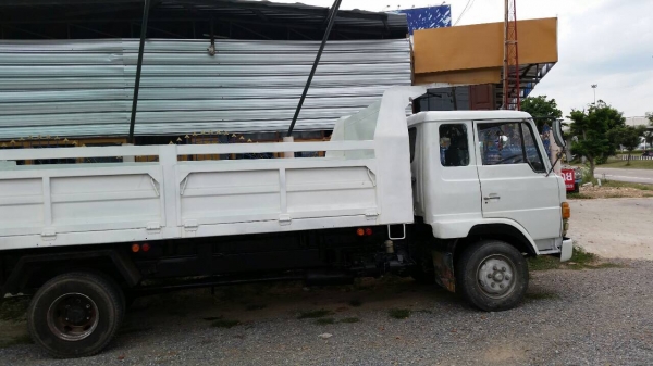 HINO 6 ล้อดั้มใหญ่ 185 แรง กระบะใหม่