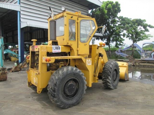 ขายรถตักล้อยาง MITSUI  HL713