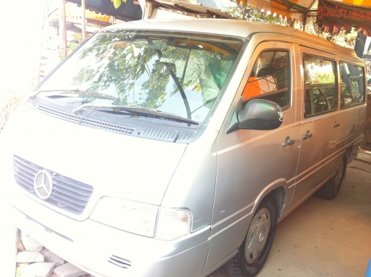 ขายรถตู้ 12 ท่ีนั่ง  benz MD100 เครื่องดีเซล 5สูบ