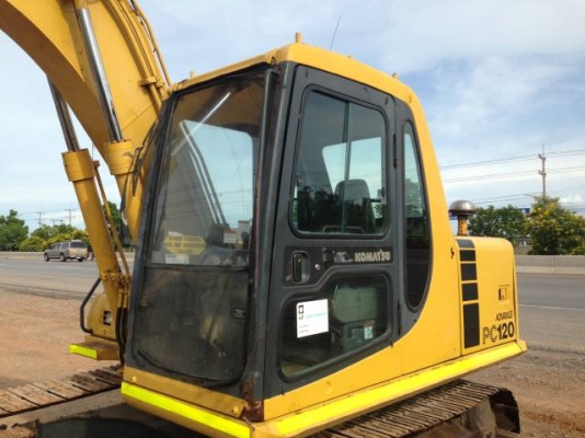 ขายรถแบคโฮ KOMATSU PC120-6 ทำงาน 4000 ชั่วโมง ระบบไฟฟ้าเต็ม รถนอกนำเข้าสภาพสวย  มีVDOครับ