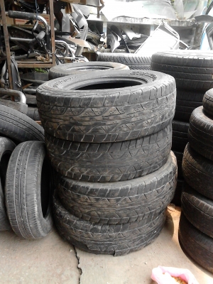 245/70R16 DUNLOP GRANDTREK AT3  มี 3 เส้น TEL.081-427-3941