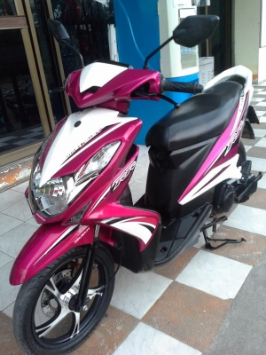 รุ่นใหม่ล่าสุด Yamaha Mio 125 i RR ล้อแม็กซ์ รถสวย ประหยัดน้ำมัน