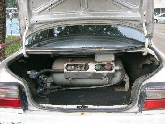 ขายToyota เก๋งรุ่นสามห่วงปี94ใช้แก๊ส/น้ำมัน ขับดี บางๆ33000