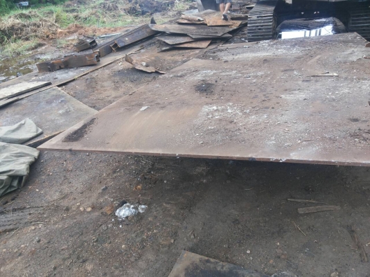 ขายเหล็กแผ่นมีหลายขนาดกว้าง1-1.5เมตรยาว4-6เมตร