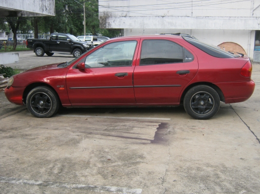 ขายฟอร์ด รุ่นมอนดิโอ ปี98 เกียร์ออโต แก๊สหัวฉีด33000