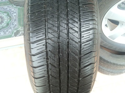 ขายยาง265/65/17 ปี 14 BRIDGESTONE DUELER HT 684 1 ชุด