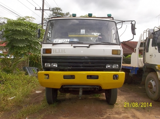 ขายดาวน์เทลเลอร์นีสสันเพลาเดียว    190000บาท