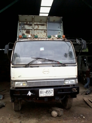 สิบล้อ3 m สภาพพร้อมใช่เคร่ือง240 กระจกไฟฟ้า คัสซี่สวย