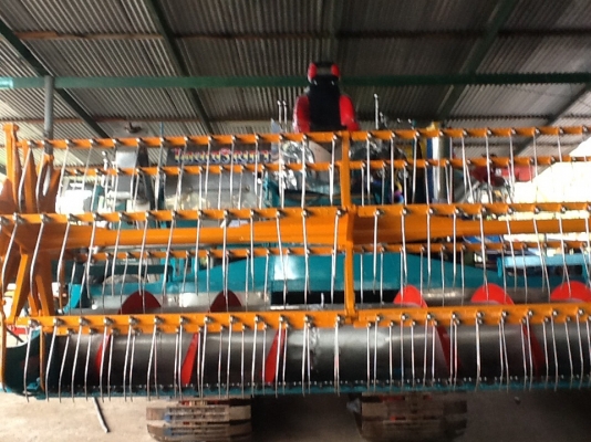 ซื้อขายแลกเปลี่ยนรถเกี่ยวข้าวมือสองและซ่อมช่วงล่าง ใหม่และเก่า สนใจติดต่อ ปรีชา การช่าง(ช่างอุ) โทร 0860025364