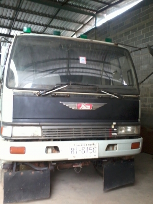 สิบล้อ3 m สภาพพร้อมใช่เคร่ือง240 กระจกไฟฟ้า คัสซี่สวย