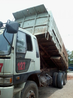 สิบล้อ3 m สภาพพร้อมใช่เคร่ือง240 กระจกไฟฟ้า คัสซี่สวย