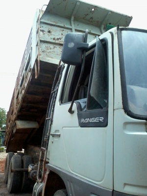 สิบล้อ3 m สภาพพร้อมใช่เคร่ือง240 กระจกไฟฟ้า คัสซี่สวย