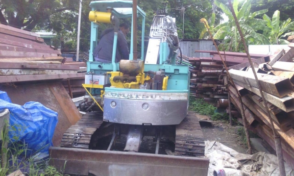 โคมัทซุPC50UU โคมัทซุPC50UU