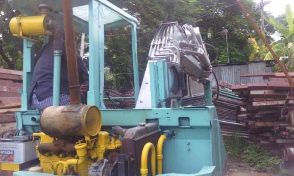 โคมัทซุPC50UU