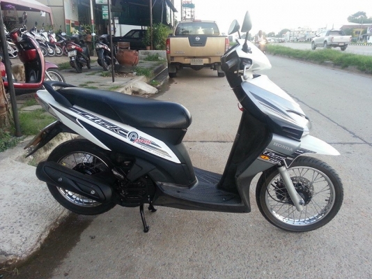 ฮอนด้าคลิก