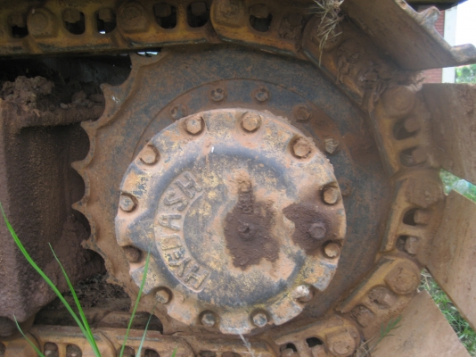 KOMATSU PC 100 รุ่น 3 ราคา 420,000 บาท KOMATSU PC 100 รุ่น 3 ราคา 420,000 บาท