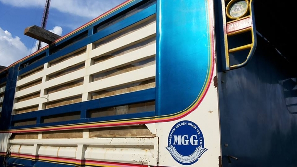 **108,000 บ.ต่อรอง**ขายกระบะเหล็กคอกเกษตรไม่ดั้ม สภาพสวย อู่สหกิจ ใช้งาน2ปี ยาว7.20ม.พื้นดีข้างสวยไม่ผุ คอกสวยไม่มีโก่ง คัสซีสวย ยกลงจาก HINO MEGA SERIE500 ช่วงคัสซี 87 ซม.พร้อมใช้งาน ราคาต่อรองได้เด้อ พี่น้องครับ **108,000 บ.ต่อรอง**ขายกระบะเหล็กคอกเกษตรไม่ดั้ม สภาพสวย อู่สหกิจ ใช้งาน2ปี ยาว7.20ม.พื้นดีข้างสวยไม่ผุ คอกสวยไม่มีโก่ง คัสซีสวย ยกลงจาก HINO MEGA SERIE500 ช่วงคัสซี 87 ซม.พร้อมใช้งาน ราคาต่อรองได้เด้อ พี่น้องครับ