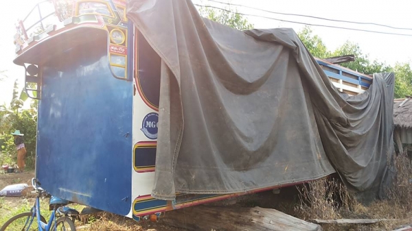 **108,000 บ.ต่อรอง**ขายกระบะเหล็กคอกเกษตรไม่ดั้ม สภาพสวย อู่สหกิจ ใช้งาน2ปี ยาว7.20ม.พื้นดีข้างสวยไม่ผุ คอกสวยไม่มีโก่ง คัสซีสวย ยกลงจาก HINO MEGA SERIE500 ช่วงคัสซี 87 ซม.พร้อมใช้งาน ราคาต่อรองได้เด้อ พี่น้องครับ **108,000 บ.ต่อรอง**ขายกระบะเหล็กคอกเกษตรไม่ดั้ม สภาพสวย อู่สหกิจ ใช้งาน2ปี ยาว7.20ม.พื้นดีข้างสวยไม่ผุ คอกสวยไม่มีโก่ง คัสซีสวย ยกลงจาก HINO MEGA SERIE500 ช่วงคัสซี 87 ซม.พร้อมใช้งาน ราคาต่อรองได้เด้อ พี่น้องครับ